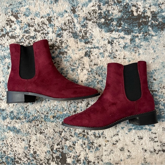 Bebe Midolo Chelsea Boots - Picture 2 of 10